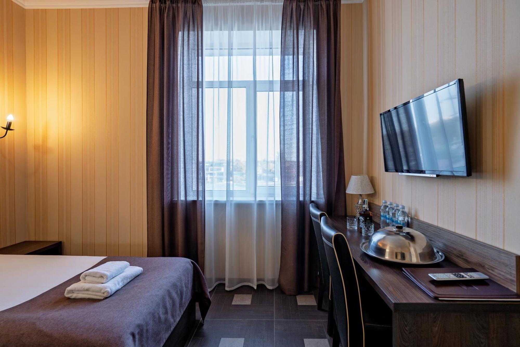 Congress Hotel Verhovina Petropavlovskaya Borshchagovka Exteriér fotografie