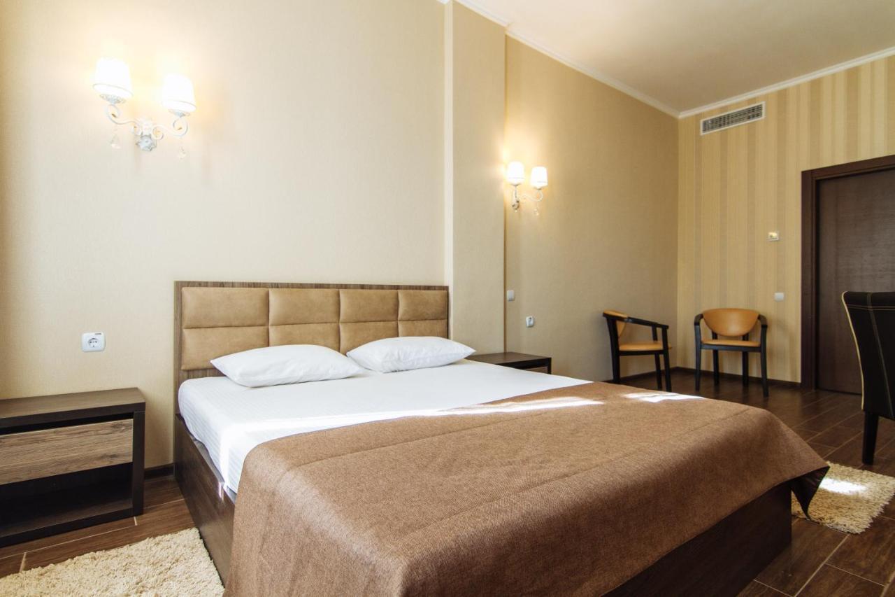Congress Hotel Verhovina Petropavlovskaya Borshchagovka Exteriér fotografie