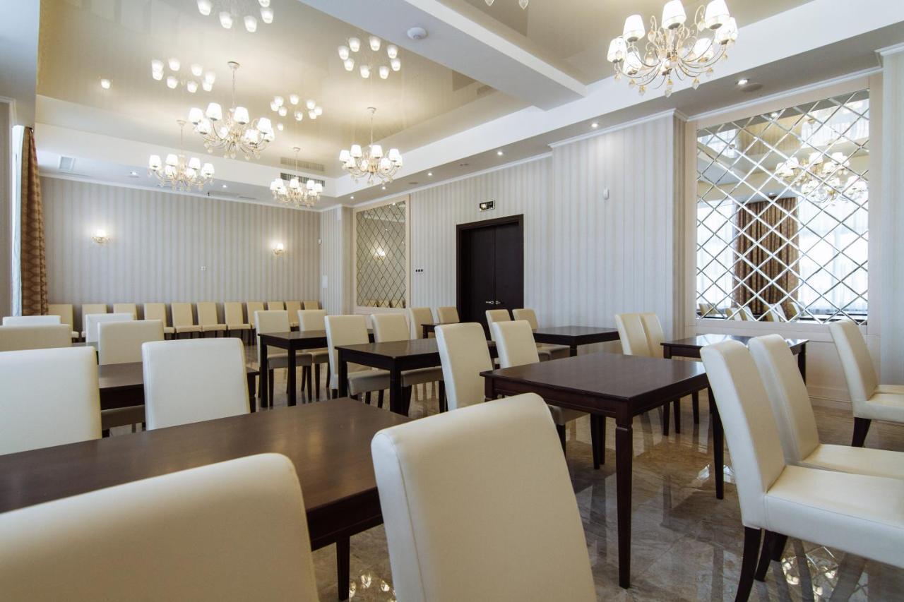 Congress Hotel Verhovina Petropavlovskaya Borshchagovka Exteriér fotografie